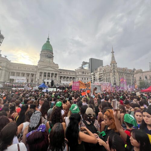 De marea a tsunami, el 8M comenzó una nueva etapa para los feminismos en Argentina