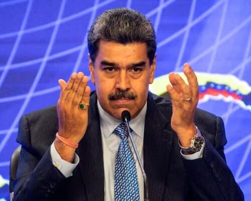 Juró Maduro en medio de un clima de tensión en Venezuela