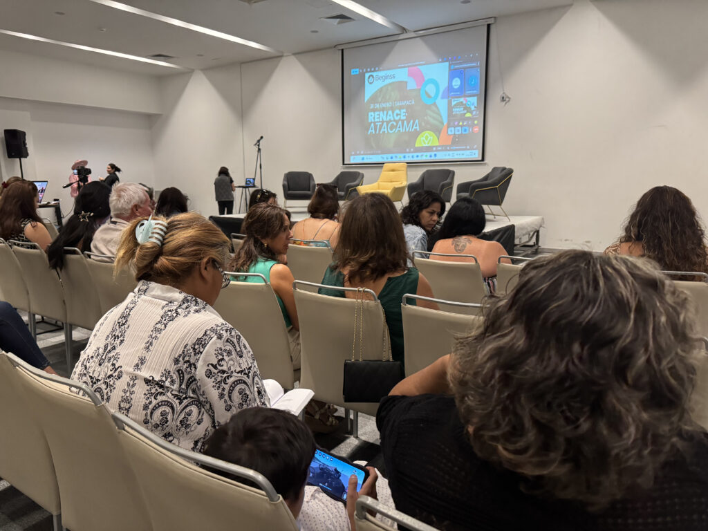 Basuraleza y Renace Atacama: mujeres frente al basurero textil